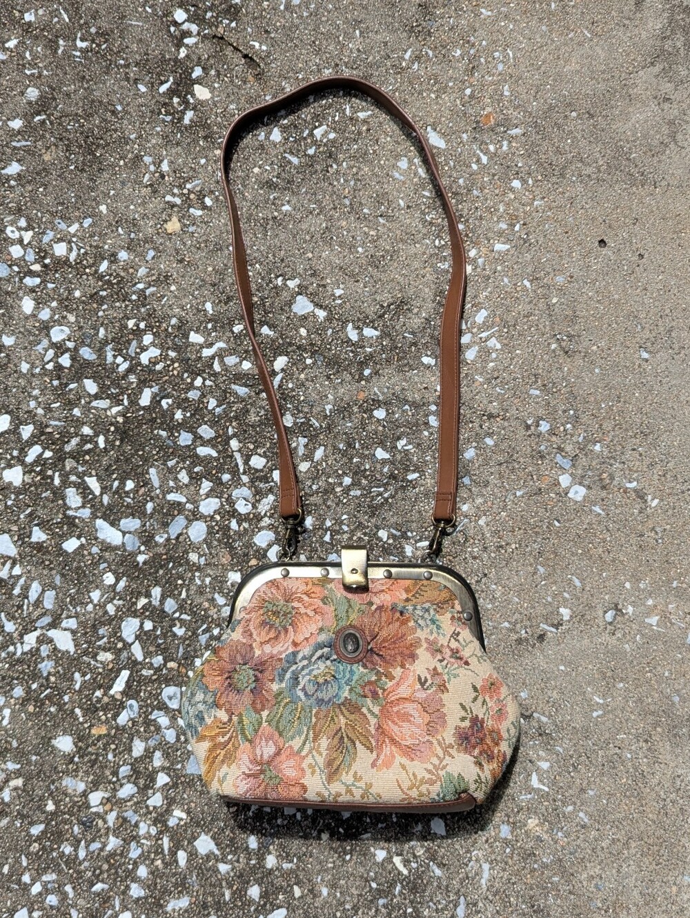 Vintage Floral Tapestry Crossbody Bag - Beige/Brown